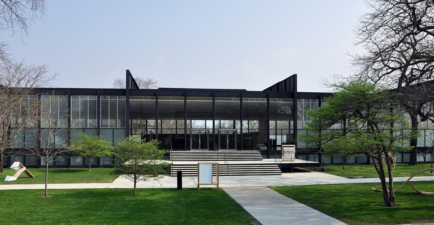 Crown Hall en el campus del IIT de Chicago
